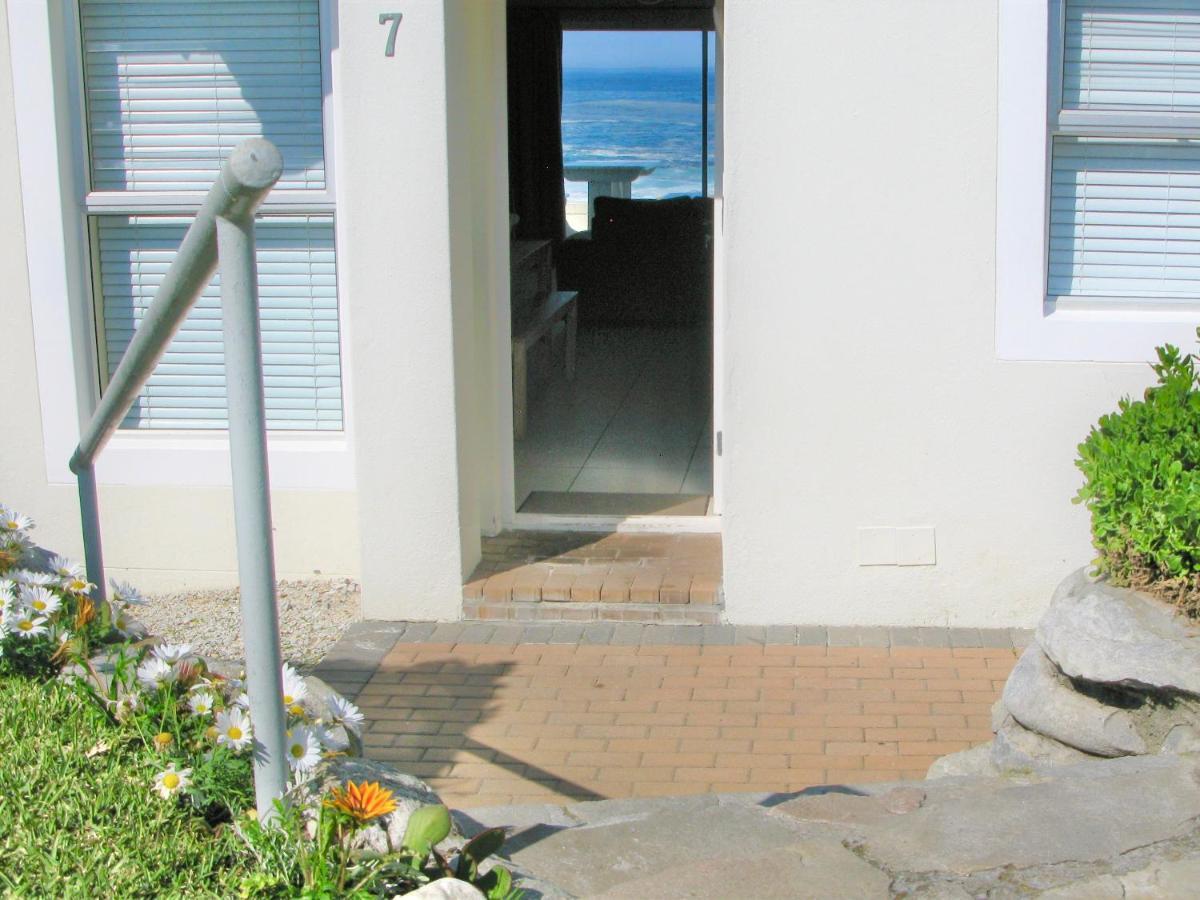 Beachfront House - Hermanus Whale View Villa Kültér fotó