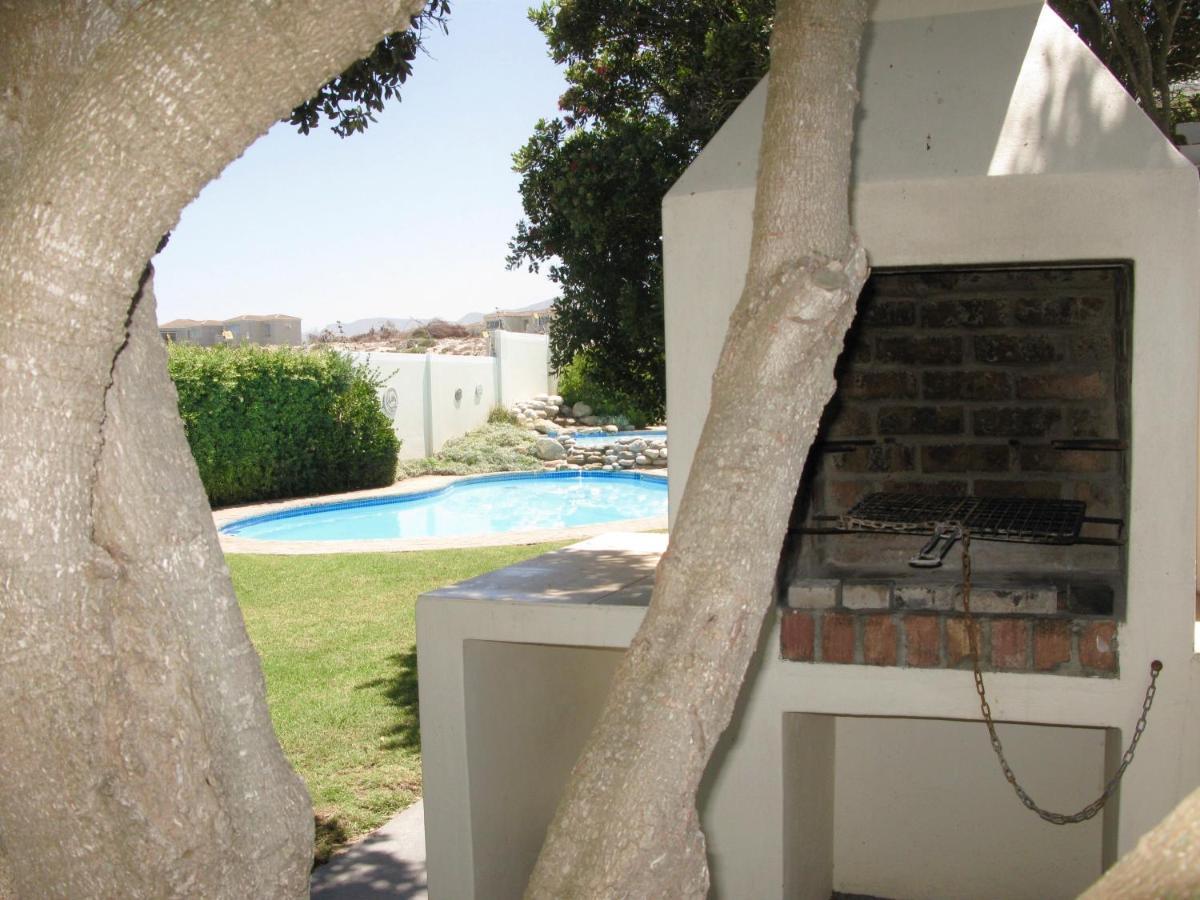 Beachfront House - Hermanus Whale View Villa Kültér fotó
